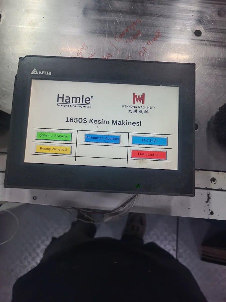 Hamle WH1650 kesim makinesinin operatör ekranı